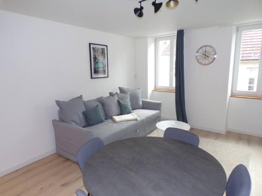 Appartement 2/4 Pers, 44M2, Hypercentre. لون-لو-سونييه المظهر الخارجي الصورة